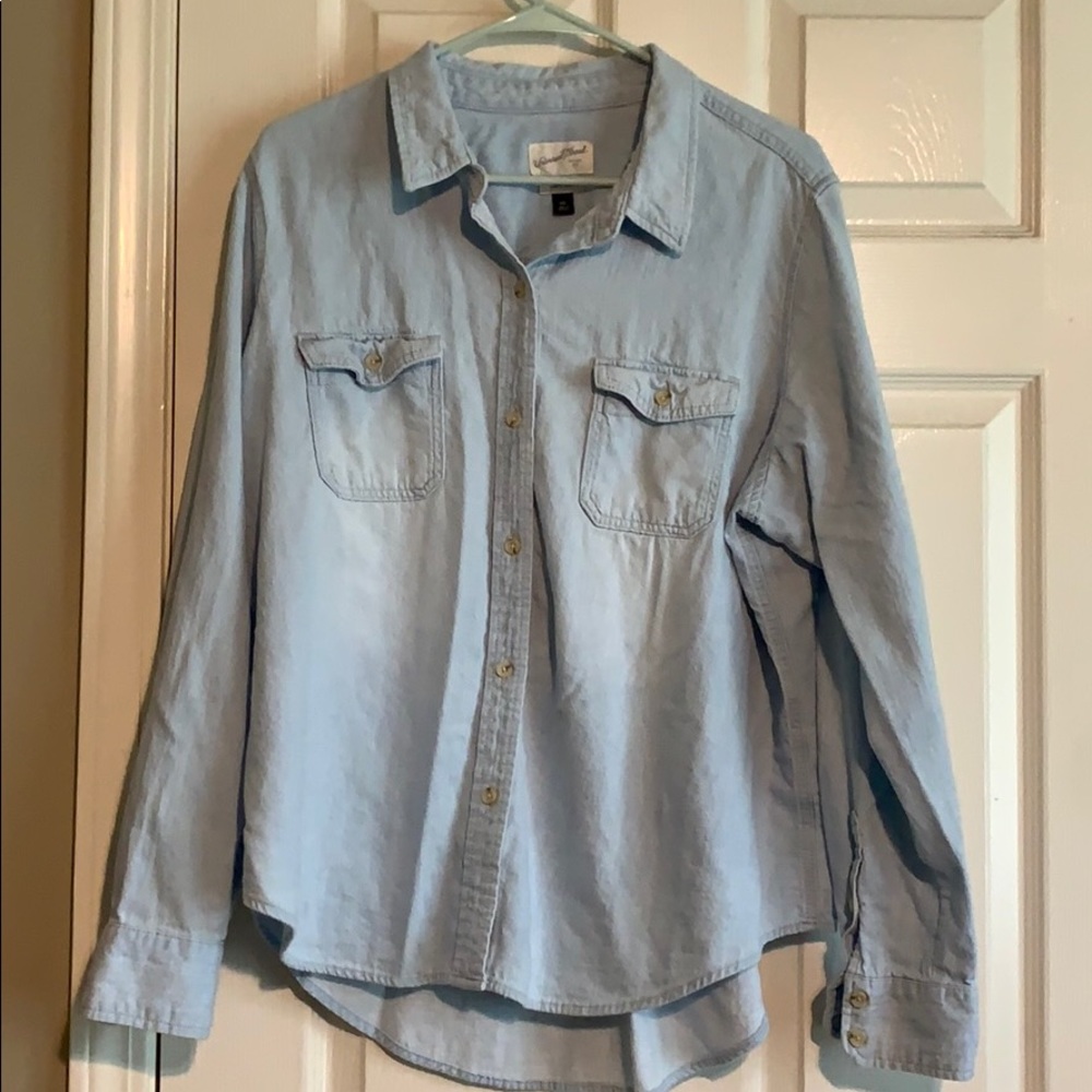 Universal Thread Chambray Button Down